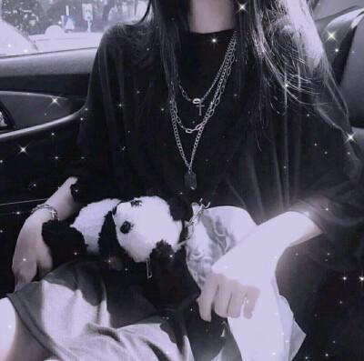 黑暗的图片女生头像图片