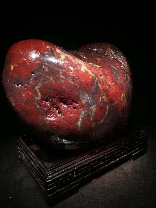 元宝桂林鸡血玉原石摆件镇宅灵石奇石观赏石