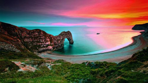 都爱看壁纸 风景壁纸下载 自然壁纸下载     原大图分辨率:1366x768