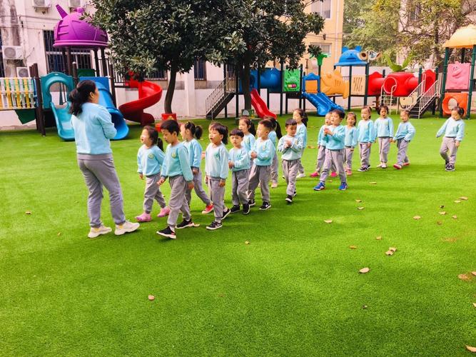 抓常规,促质量,创特色—颂大许慎双龙幼儿园开展班级常规管理展示活动