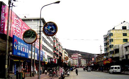 县区新闻 汉阴 > 正文内容                    今年以来,汉阴县围绕"