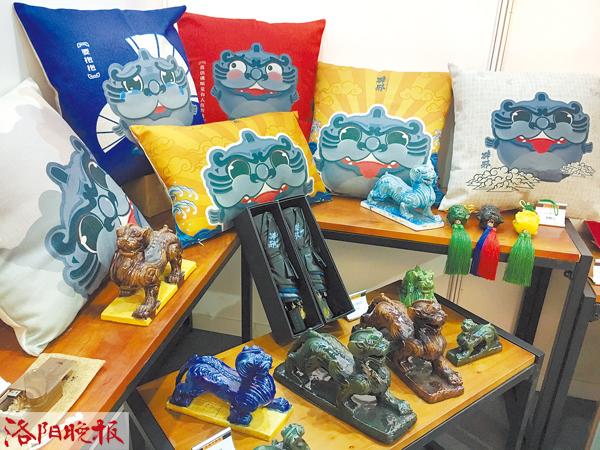 13 09:11      文创产品亮相德国,唐三彩即将赴波兰展出,欧洲大学教师