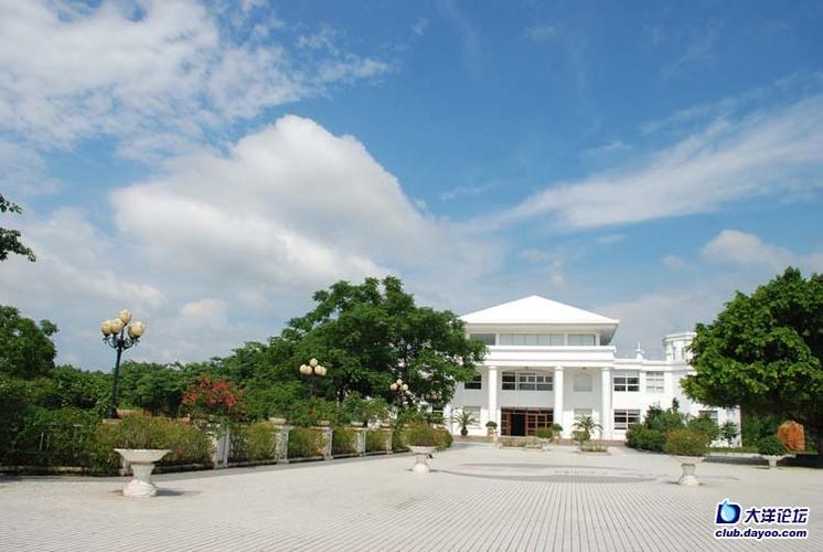广州大学华软软件学院