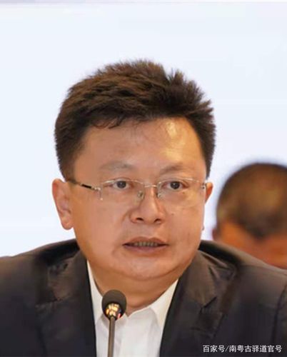 王朝晖,毕业于重庆建筑大学,理学硕士,高级工程师,现任珠海市自然