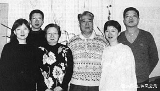 时隔12年刘思齐走出悲痛选择再婚生下4个子女如今生活幸福