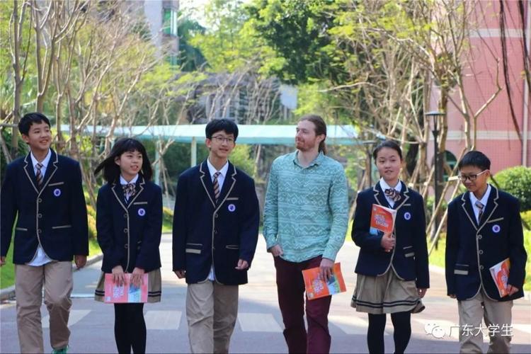 广州这30所学校校服最好看!有你的学校吗?_广东省