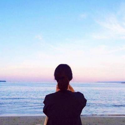 长发小清新的微信女生背影头像 我会一直守候在你的身后