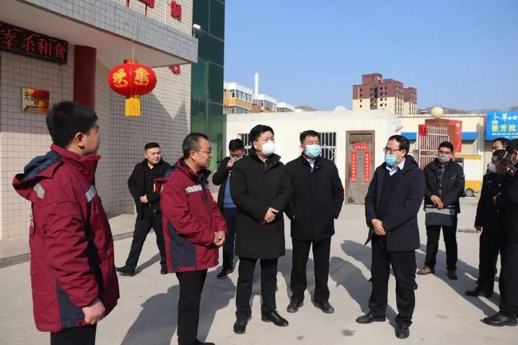 大年初一,清涧县长高明伟深入一线,紧急部署疫情防控工作