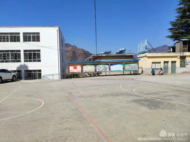 美姑中学校园文化