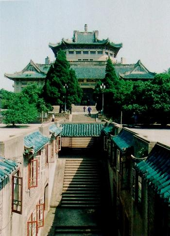  p>武汉大学早期建筑群,位于湖北 a target="_blank" href="/item