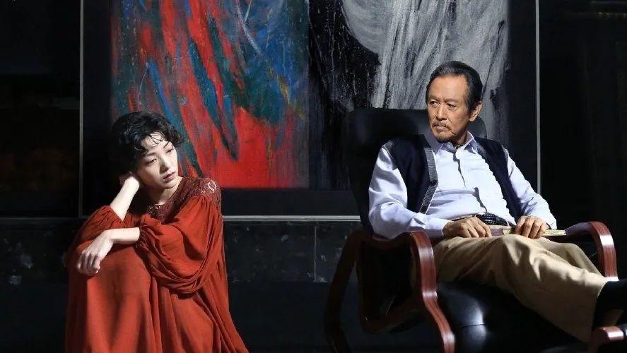 电影《喜宝》上映引争议:成功拜金女的三大素养,她占全了