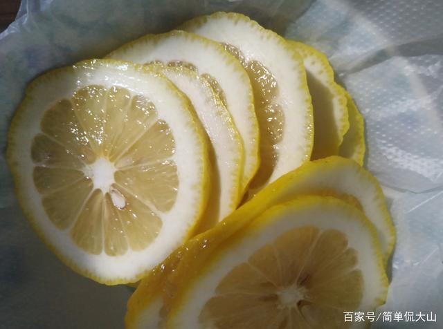 半个柠檬