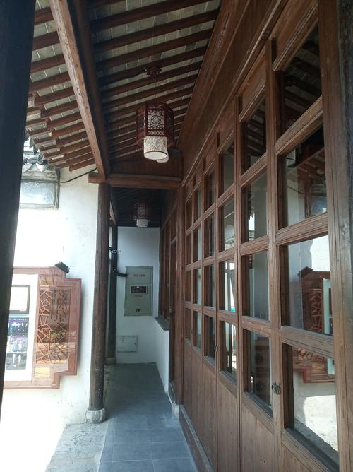 第一进左厢廊檐