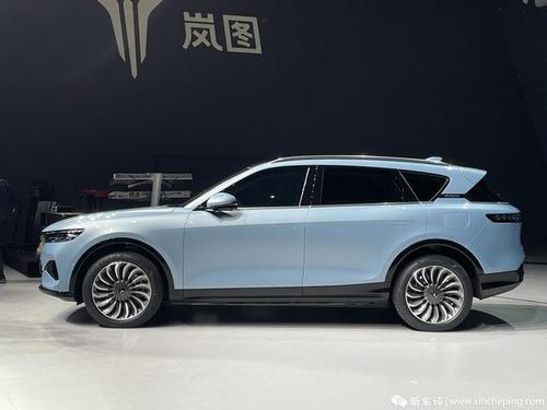 无焦虑绿牌大7座suv理想one和岚图free怎么选