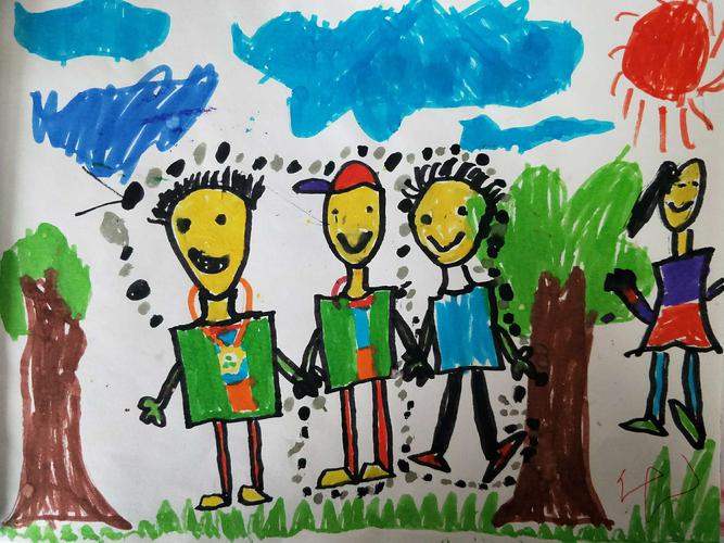 通过绘画来增进同学之间的友谊.