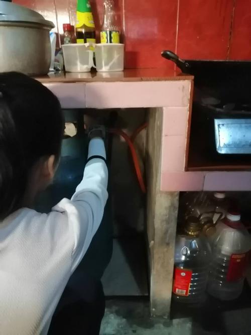 起来——儋州市西华中心小学开展居家消防知识学习及安全隐患排查活动