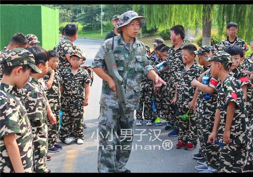 济南军事夏令营-暑假孩子夏令营品牌推荐项目