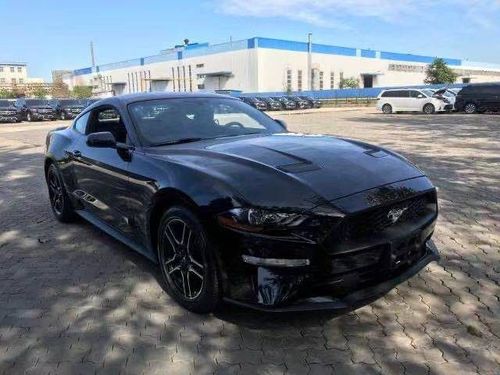 全新福特野马独领风骚引领时尚撩妹神车