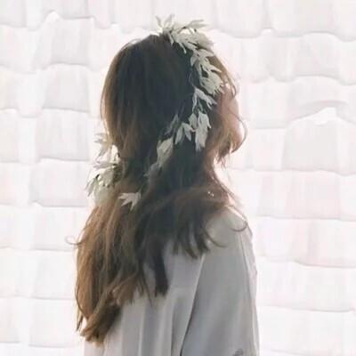 女生真人头像背影