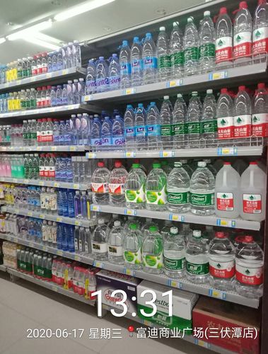 2020年6月第三周重点品类货架陈列示意图 (饮用水)