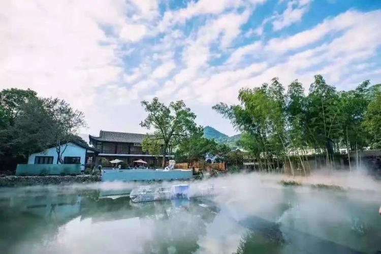 平阳当前超火的网红景点!有海景,有索桥…还有白色灯塔