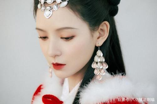 张予曦cos王昭君颇为惊艳!