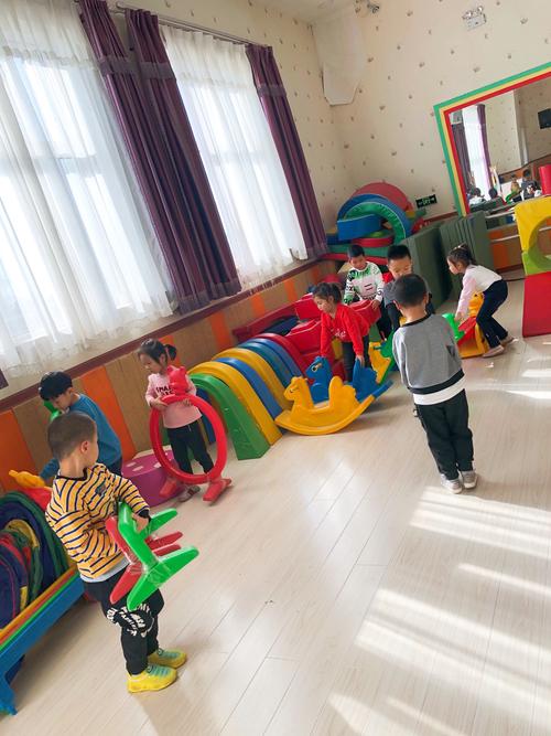 密山市蓝天幼儿园开展《我会整理玩具》主题教育活动