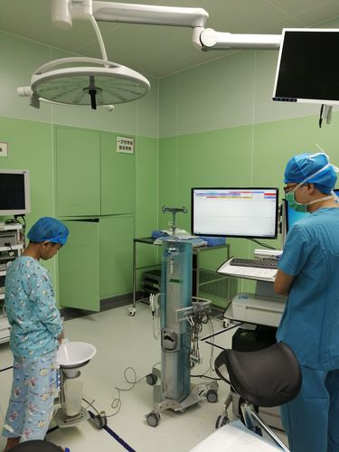 省妇女儿童医学中心泌尿外科率先在海南省开展儿童影像尿流动力学检查