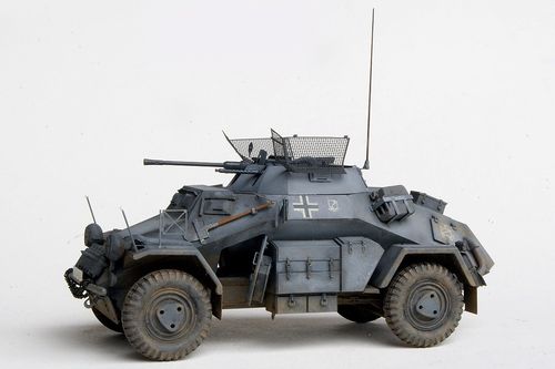 标题:二战装甲车