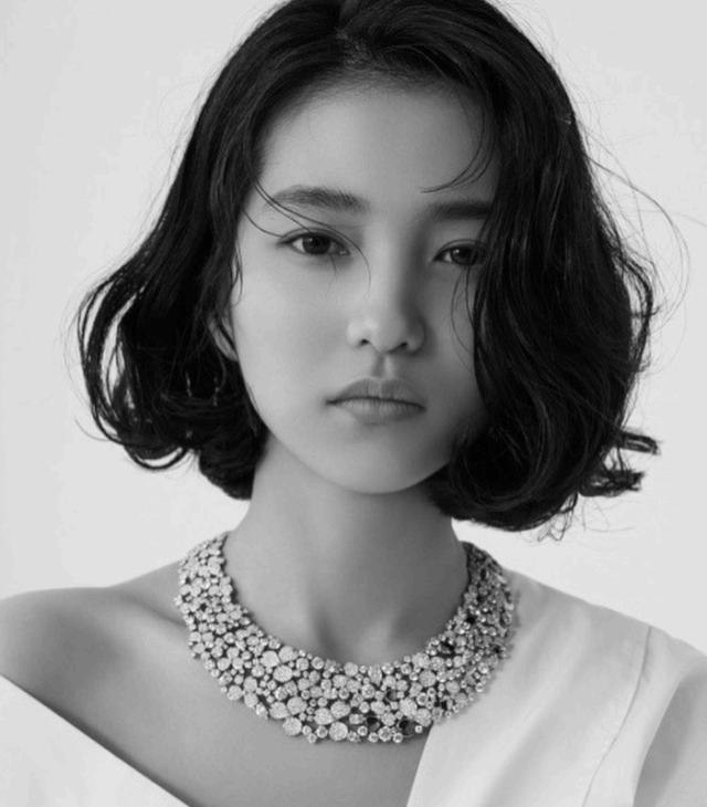 倪妮的新发型太美了!技术分析:什么样的人适合港风短发?