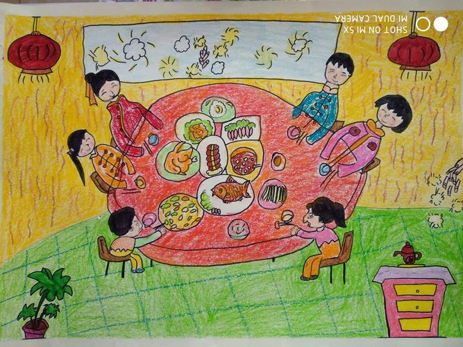 五星画室学员参加平顶山市"年味——全家福"绘画比赛的作品新鲜出炉!