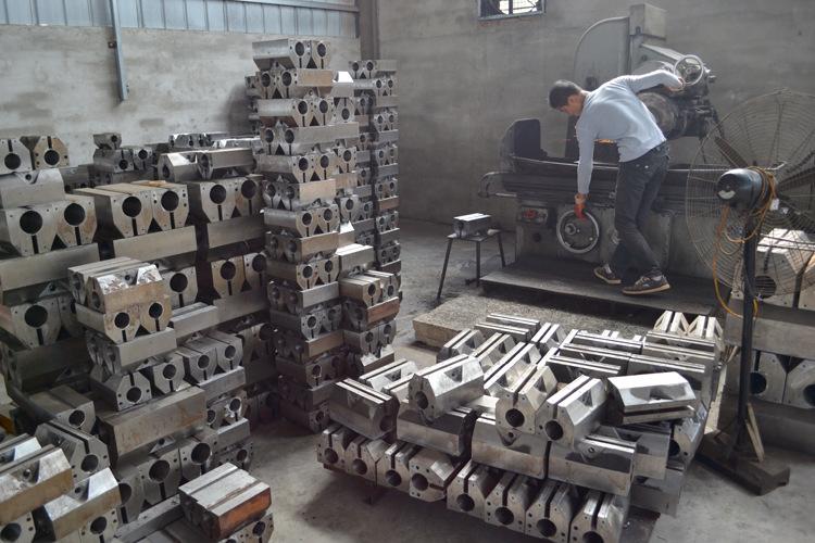 河北省保定市永磁起重器06t永磁吸盘手动永磁机电磁铁强力起重器厂家