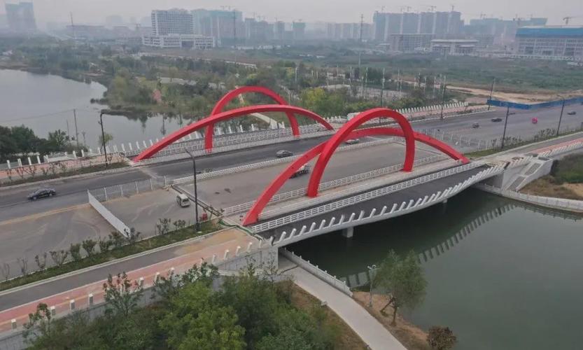 商丘日月河桥"穿新衣",月底前将完工