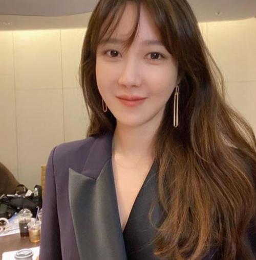 顶楼女主李智雅家境超过财阀徐太志当年是高攀