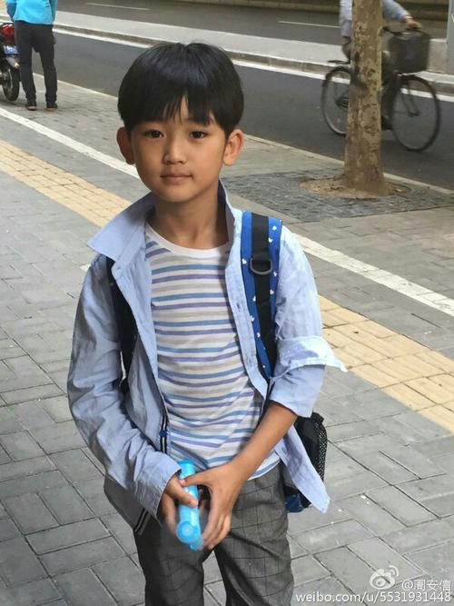 亲,有谁知道周安信是哪人?