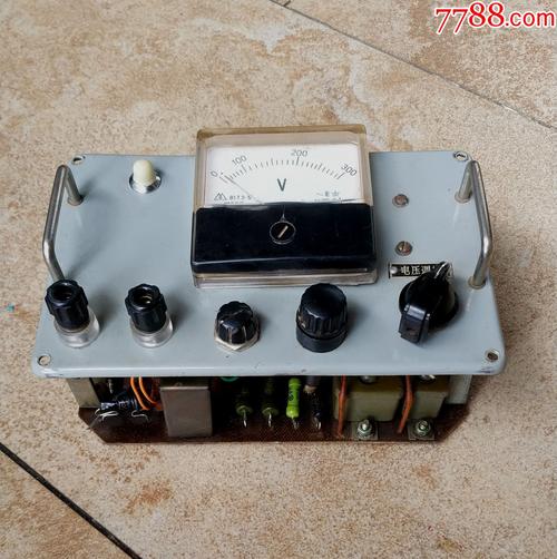 702a型发电机电源电压控制箱,电台,发报机,电影机专用