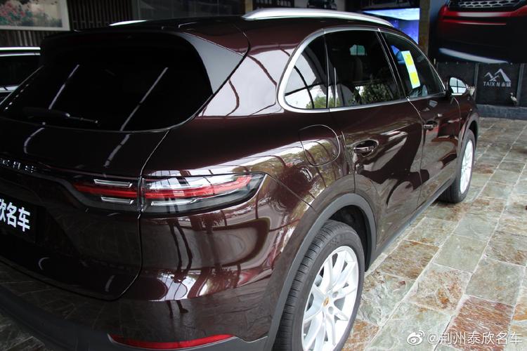 保时捷卡宴最经典色系桃木红会是你喜欢的款么