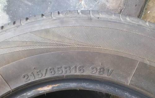 21565r16轮胎