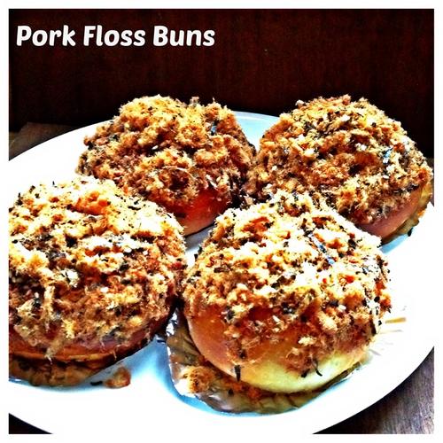 pork floss buns (肉松面包)