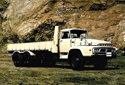 五十铃td72型上世纪大批出口我国堪称经典车型