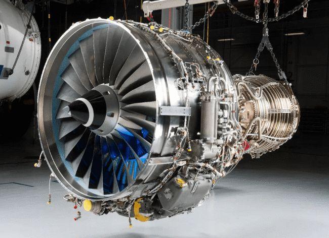 中国又突破一项关键领域,国产飞机发动机首飞成功,实现100%自研