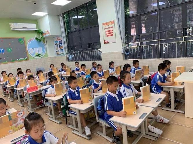 走好小学第一步,小一新生很优秀