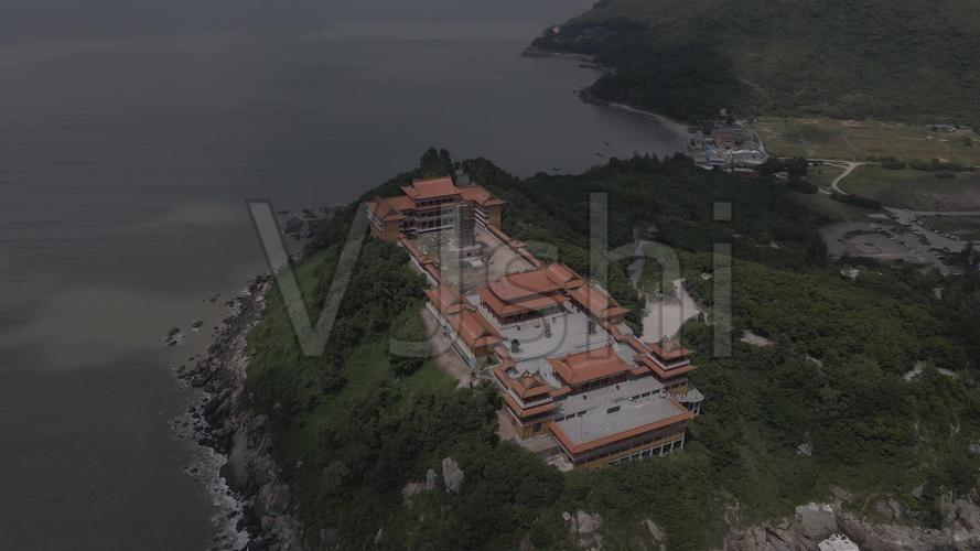 阳江飞龙寺庙远景航拍