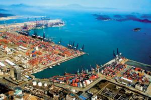 盐田港2013年净利3.95亿元