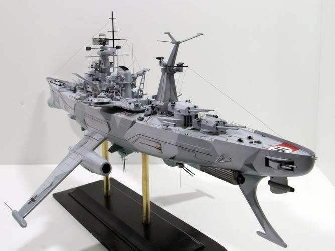 是不是实体模型啊,宇宙战舰俾斯麦号,是什么系列的呢?想在淘宝买