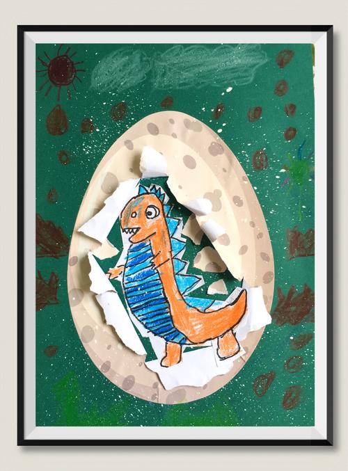 破壳而出的恐龙