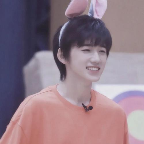 时代少年团宋亚轩偶像爱豆头像壁纸