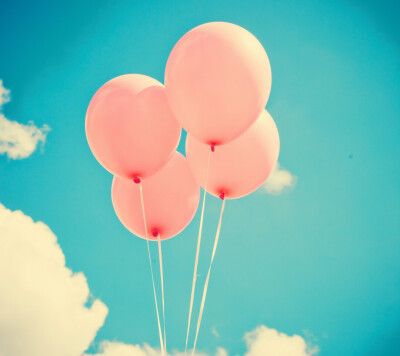 壁纸告白气球