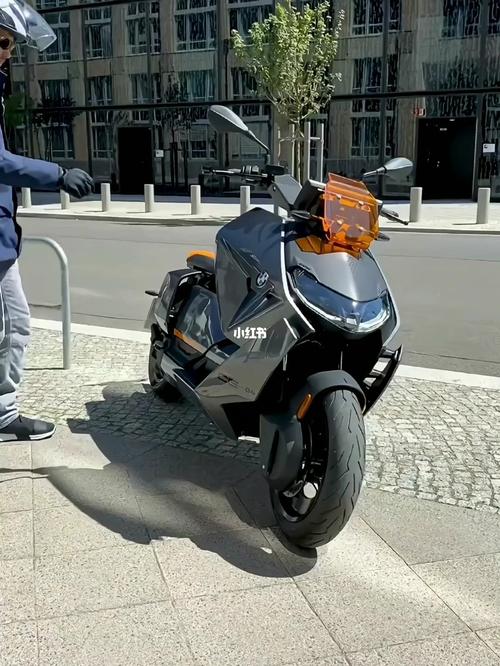 130km续航_通勤_宝马怎么样_电动车_汽车_摩托车