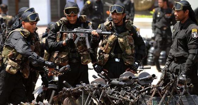 武装到牙齿的印度黑猫特种部队到底多强吃饭时别看我怕你笑喷